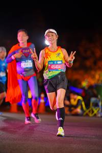 BIB: 1144, 45404
                            <button type="button" onclick="openModal(21548560)" class="btn btn-primary btn-sm float-right btn-popup" data-toggle="modal" data-target=".modal-high-quality">
                        <i class="fas fa-shopping-cart"></i> Add to Cart
                    </button>
                                            <button type="button" onclick="isThisMe(21548560, true)" class="btn btn-success btn-sm float-right btn-popup btn-isme hidden" data-toggle="tooltip" data-placement="bottom" title="นี่คือรูปของคุณใช่ไหม คลิกที่นี่เพื่อเอาเข้าอัลบั้ม">
                        <i class="fas fa-plus"></i> Add to album
                    </button>
                    <button type="button" onclick="isThisMe(21548560, false)" class="btn btn-warning btn-sm float-right btn-popup btn-isnotme hidden">
                        <i class="fas fa-ban"></i> Remove from album
                    </button>